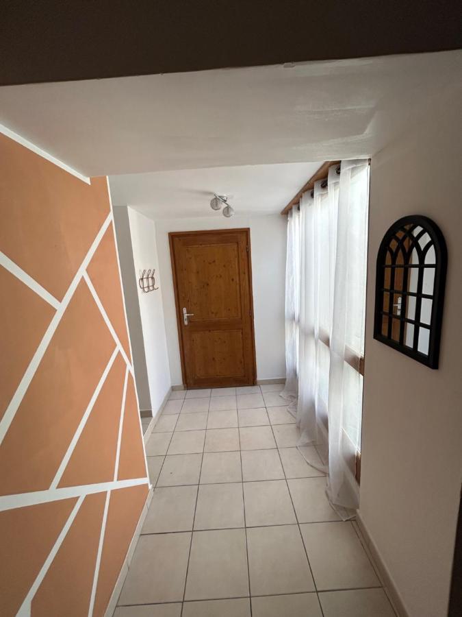 Charmant Appartement 2 Ch Nyons-Centre Ville Екстер'єр фото