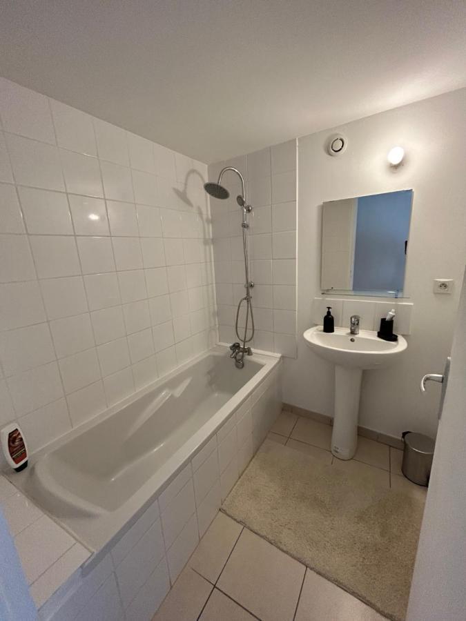 Charmant Appartement 2 Ch Nyons-Centre Ville Екстер'єр фото